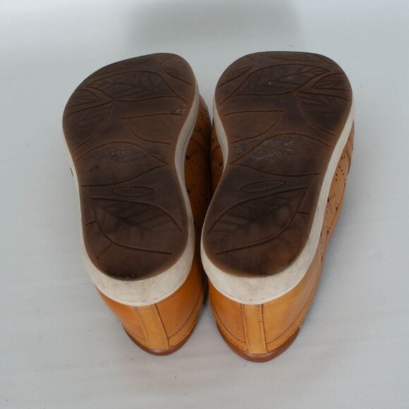 Cobb Hill Bailee Slip On Leather Loafers in Sweet Corn Womens Size 7.5 - Picture 8 of 8